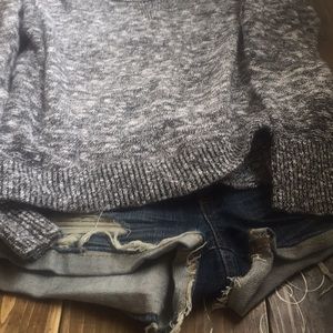 💕American Eagle knit sweater.Heather gray sizeM💕